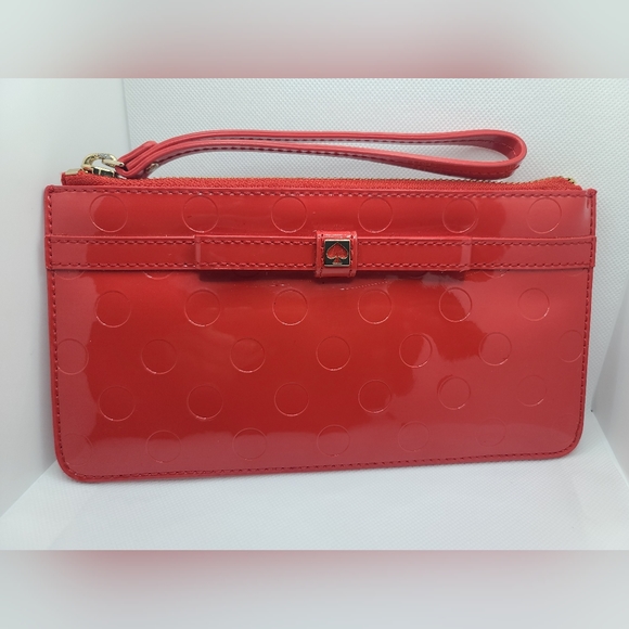 kate spade Handbags - Kate Spade Polkadot Indented Wristlet